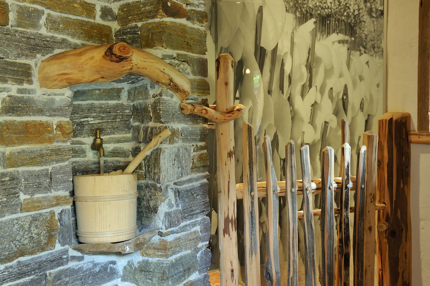 Uriges Wellnessvergnügen in der Troadkast'n-Sauna