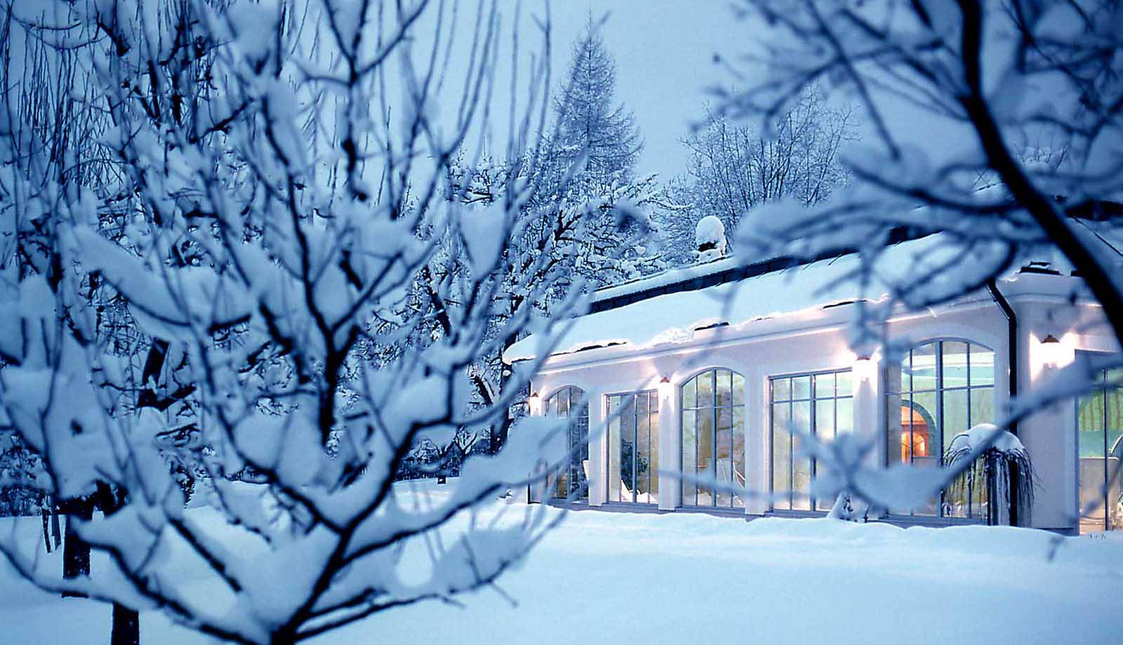 Wellness im Panoramahallenbad, Hotel Herrschaftstaverne