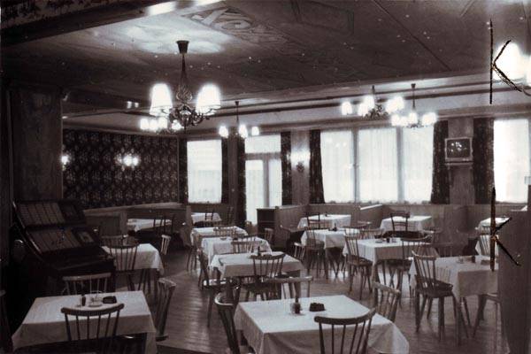 Speisesaal 1965 mit Plattenspieler