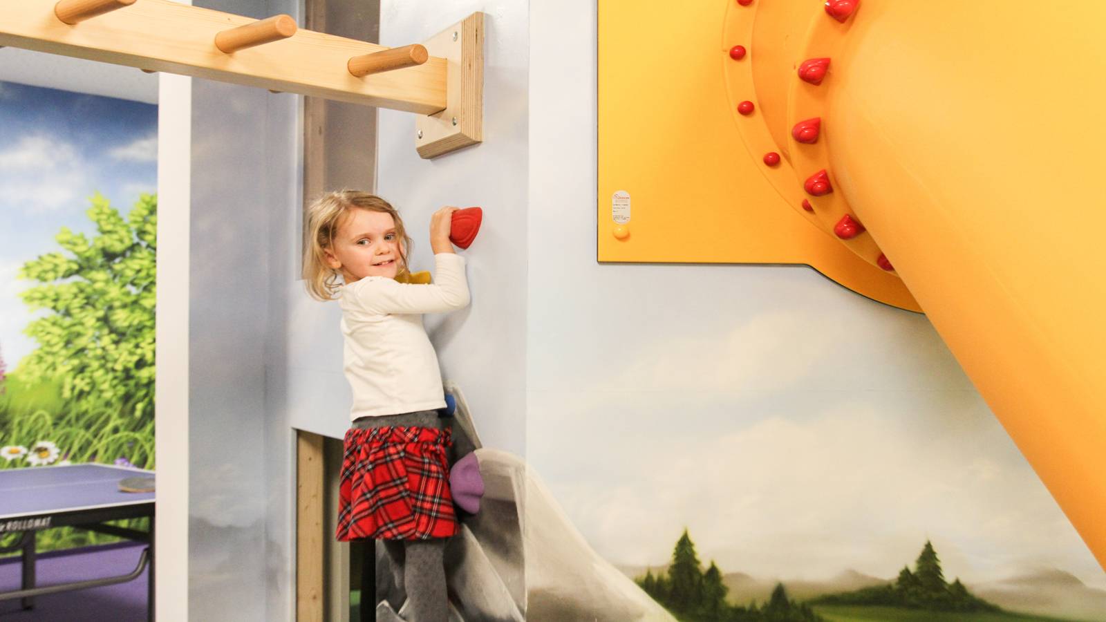 Boulderwand im Hotel